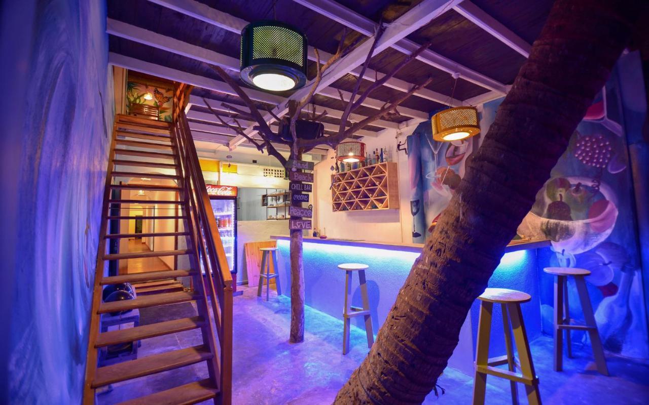 Palm Leaf Surf Cafe Hotel Galle Exterior photo